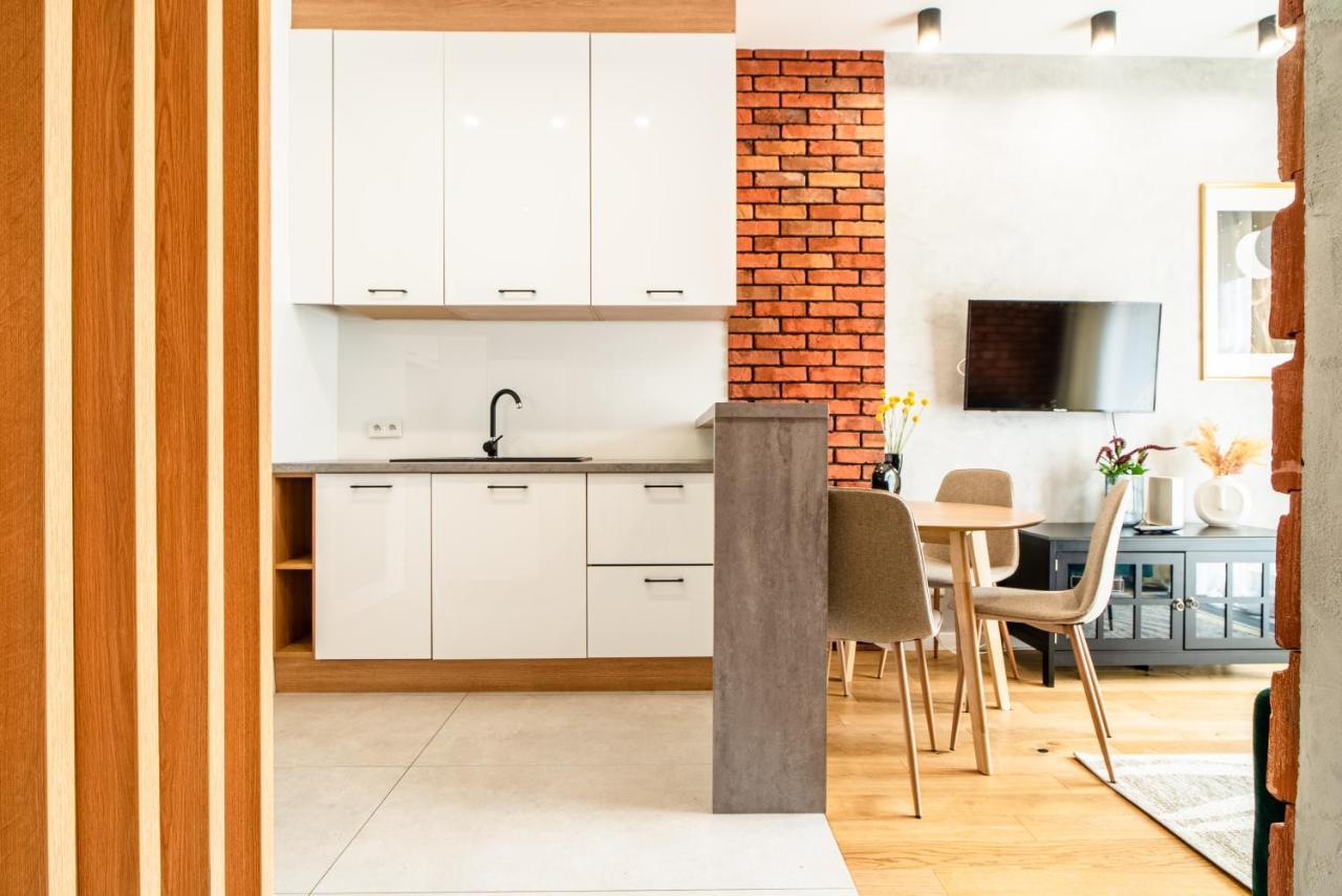 Apartamentysnu, Wola Premium II Z Parkingiem Warsaw Luaran gambar