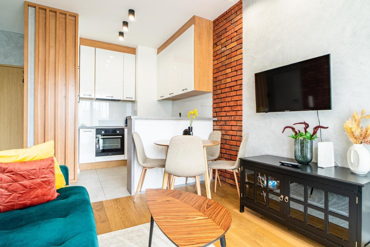 Apartamentysnu, Wola Premium II Z Parkingiem Warsaw Luaran gambar